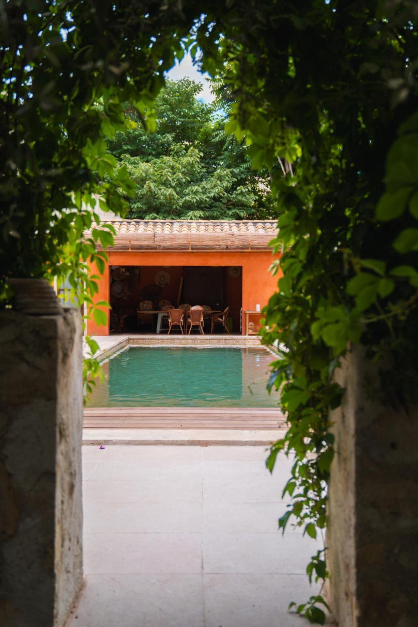 Bed and Breakfast Le Jardin Des Cordeliers Тараскон Экстерьер фото