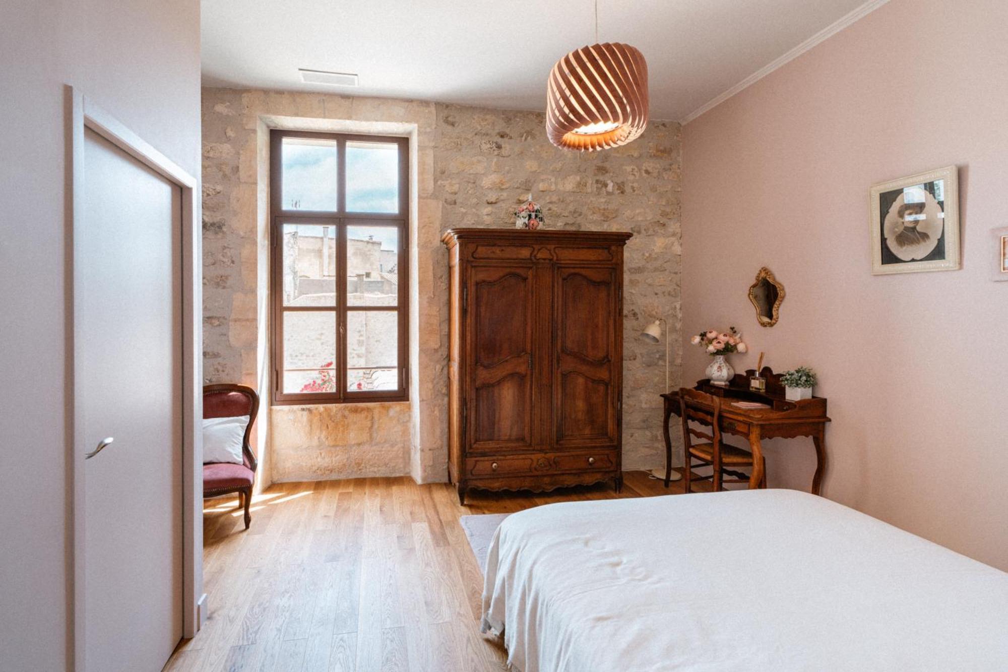 Bed and Breakfast Le Jardin Des Cordeliers Тараскон Экстерьер фото