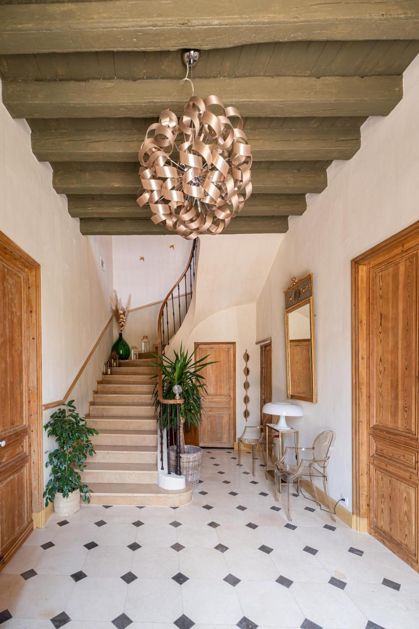 Bed and Breakfast Le Jardin Des Cordeliers Тараскон Экстерьер фото